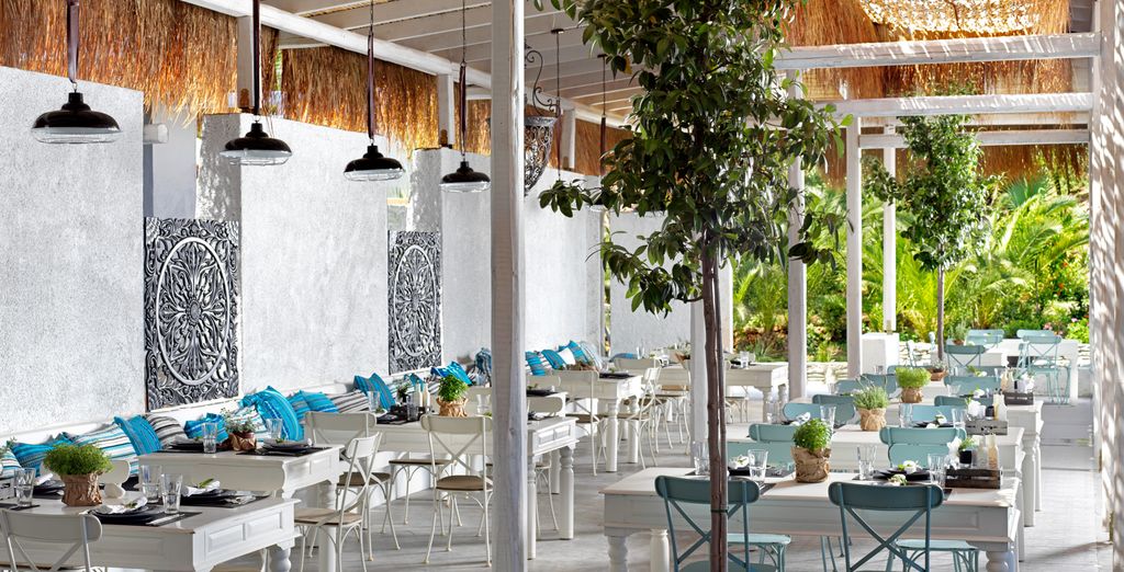Out of the Blue Resort 5*