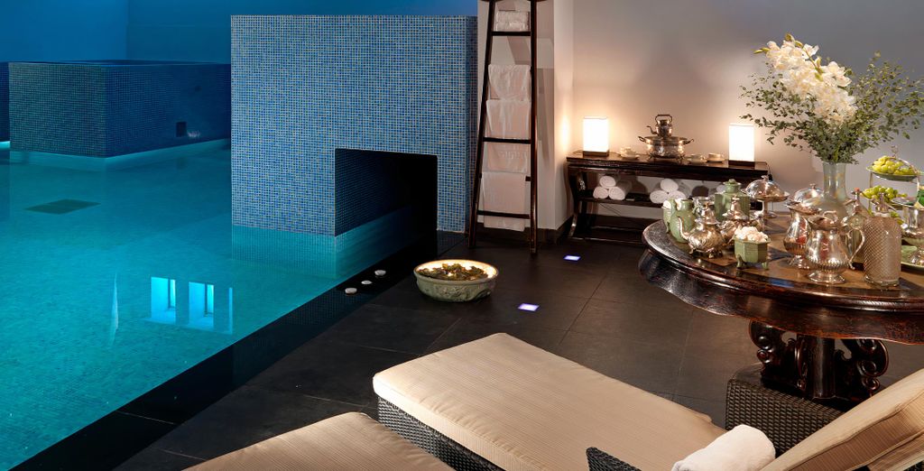 Out of the Blue Resort 5*
