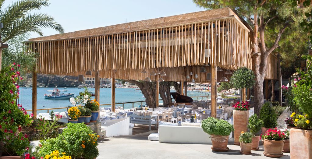 Out of the Blue Resort 5*