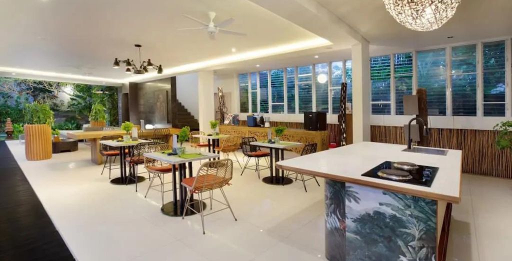 Ubud Nyuh Bali Resort & Spa 5* e Monolocale Resort Seminyak by Ini Vie Hospitality 5*