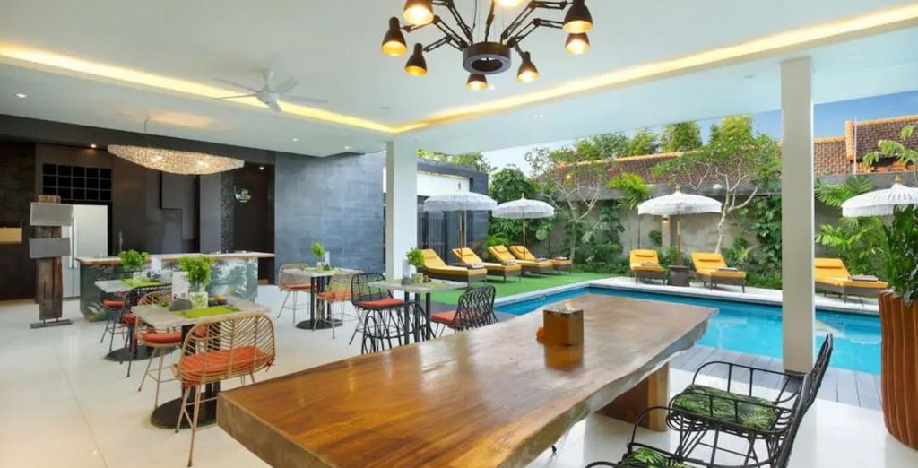Mayura Ubud Retreat 4*, The Acala Shri Sedana 4*, Monolocale Luxury Resort e Spa Seminyak 5*
