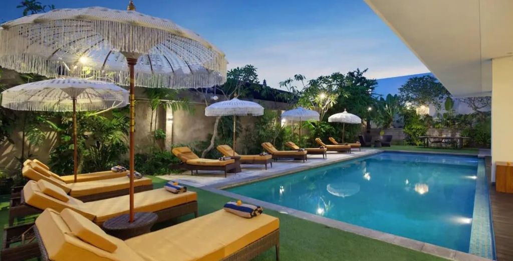 Ubud Nyuh Bali Resort & Spa 5* e Monolocale Resort Seminyak by Ini Vie Hospitality 5*