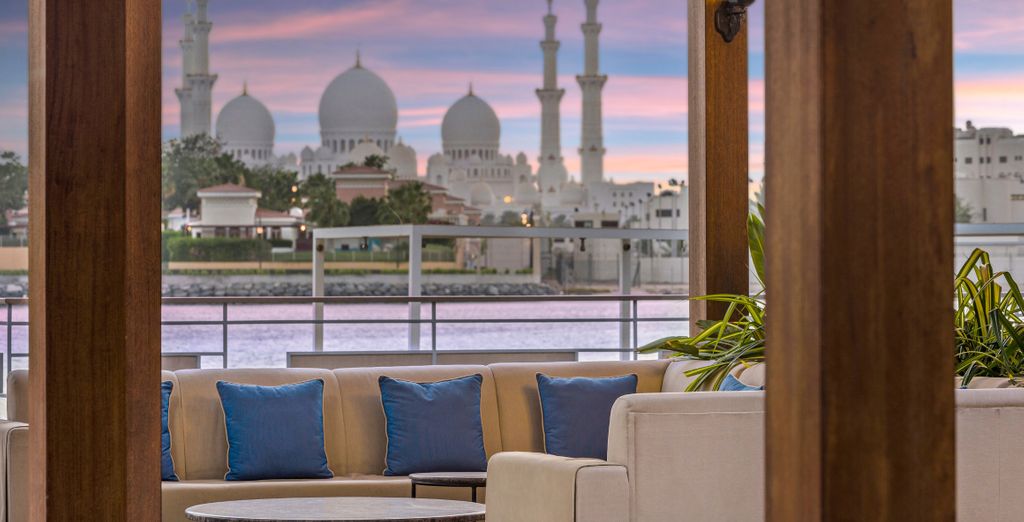 Fairmont Bab Al Bahr 5*