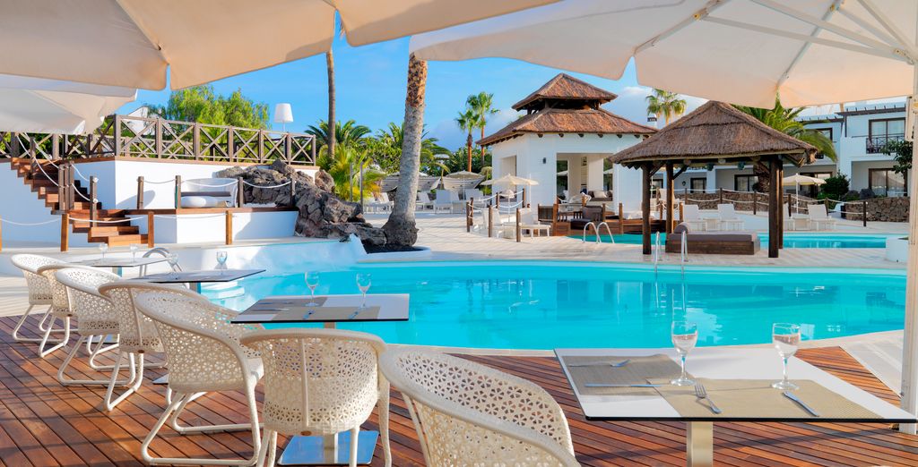 H10 White Suites 4* 