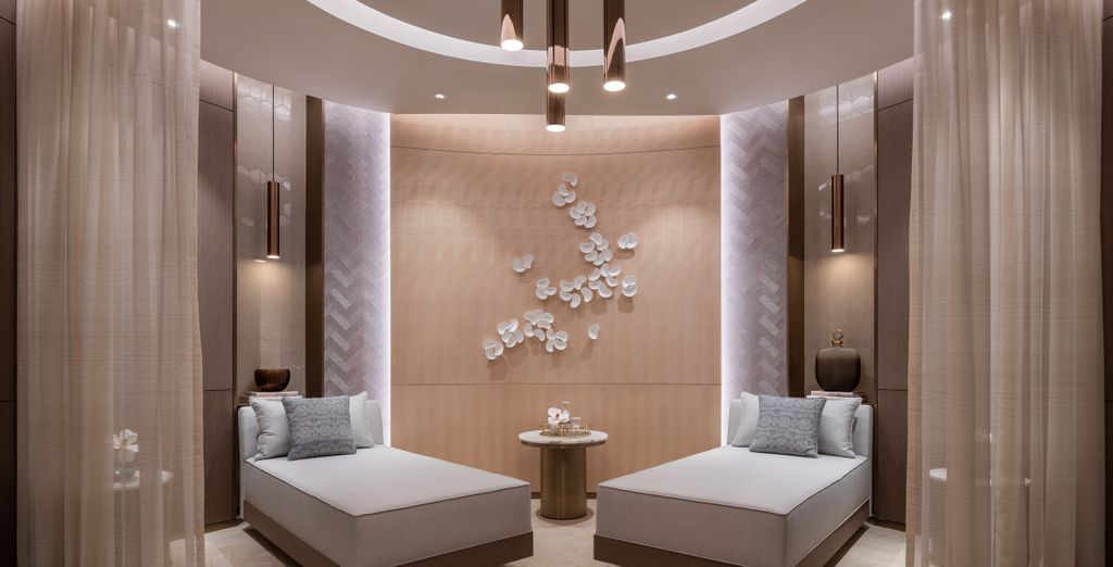 Address Beach Resort 5*