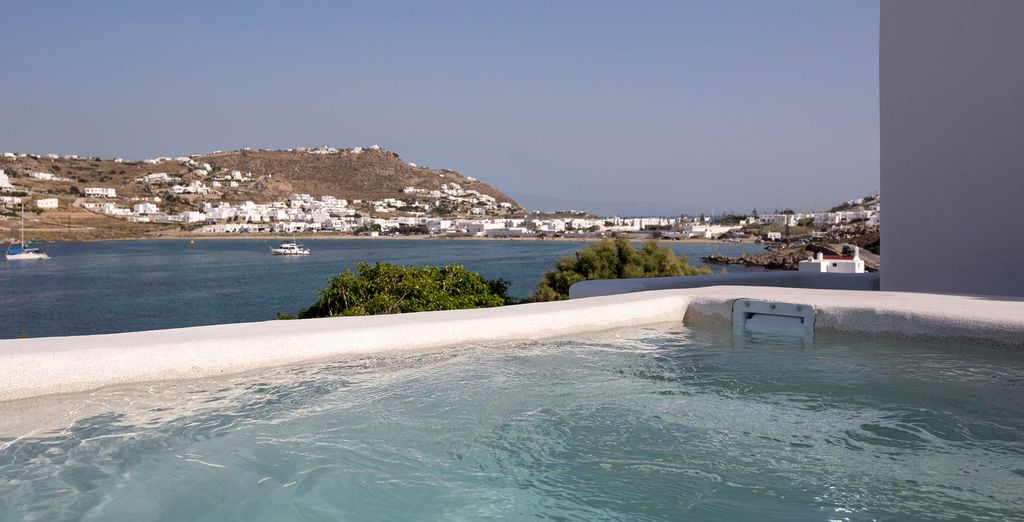 Dreambox Mykonos Suites 4*