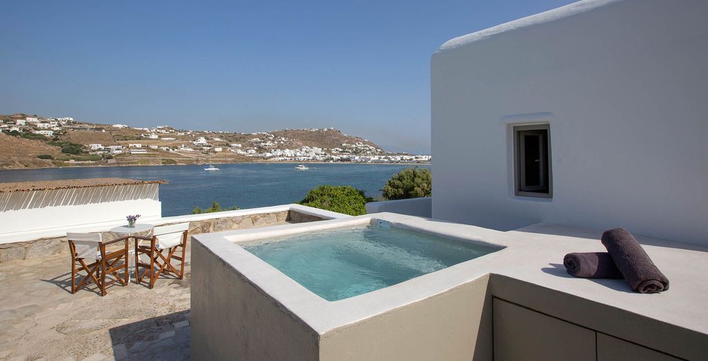 Dreambox Mykonos Suites 4*