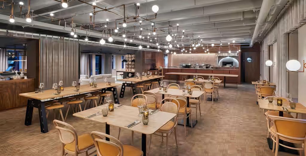 Canopy by Hilton London City 4*