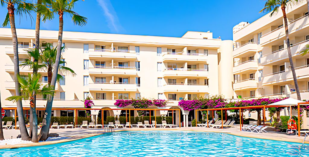 Hotel Rosella by Intelier 4*