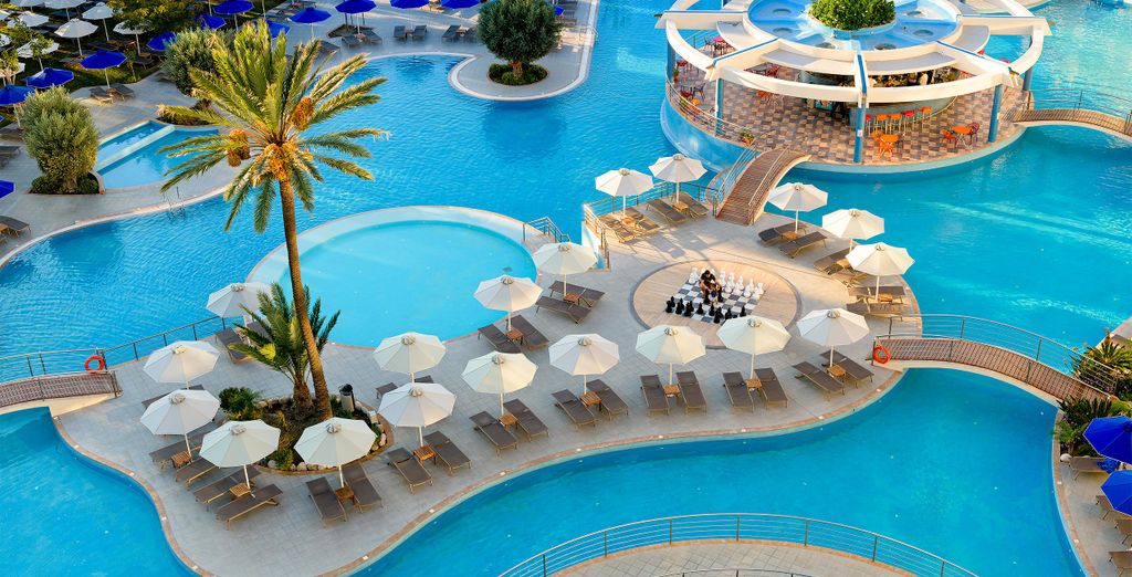 Hôtel Atrium Platinum Resort & Spa 5*