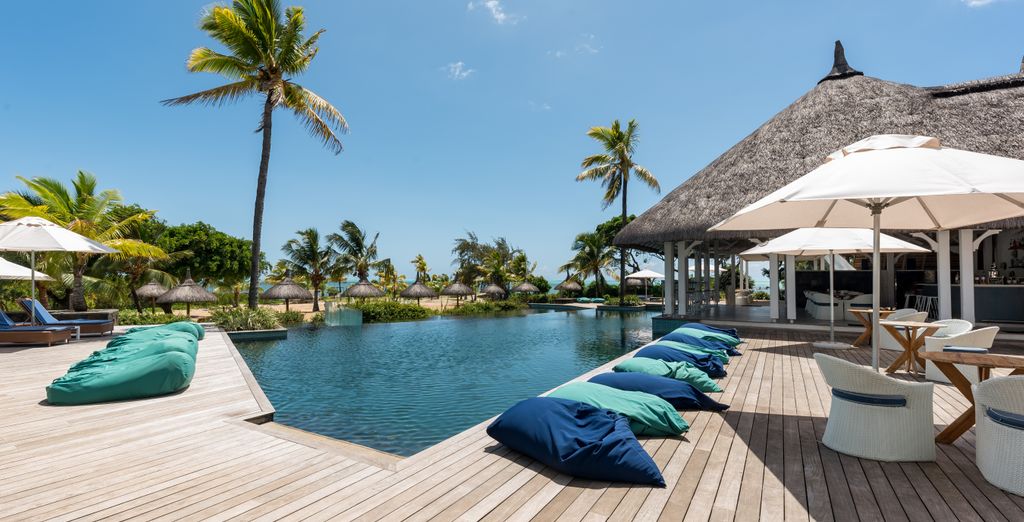Radisson Blu Azuri Resort & Spa 4*