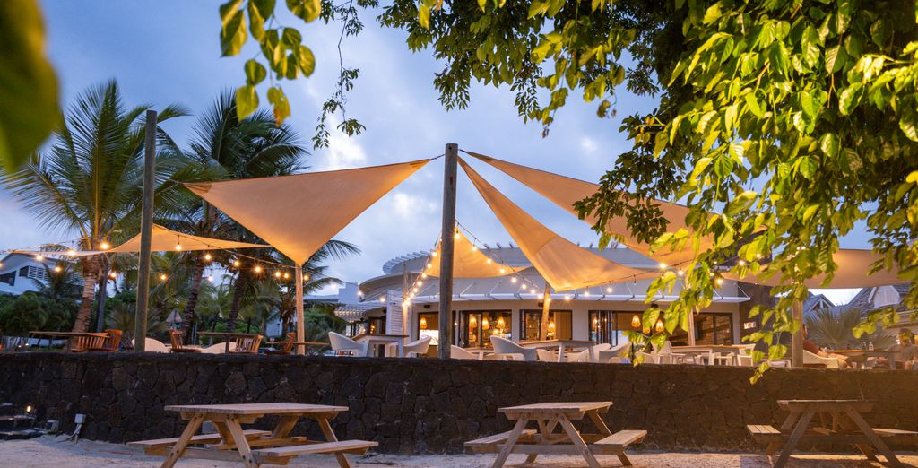 Radisson Blu Azuri Resort & Spa 4*