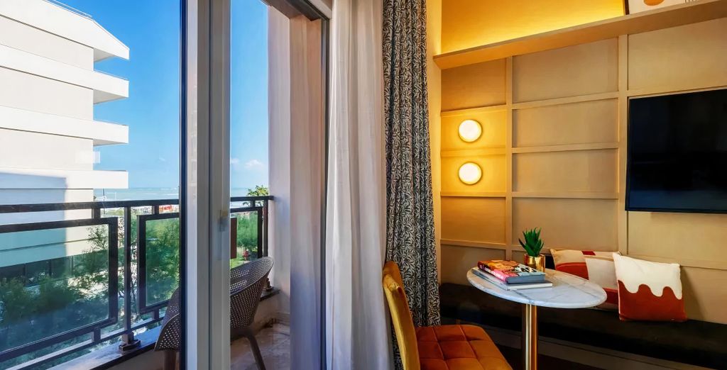 Charlie Urban Hotels 4*