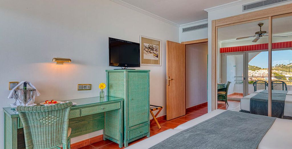 Playacálida Spa Hotel 4*