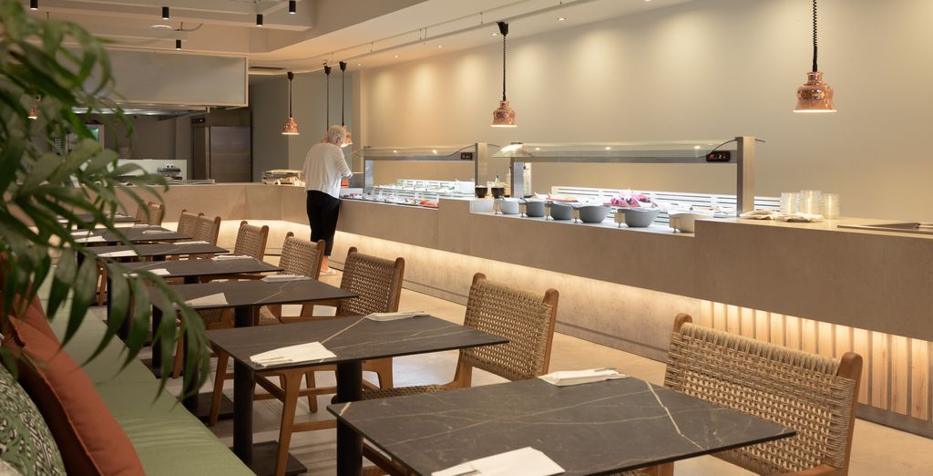 Sergios Hotel 4*