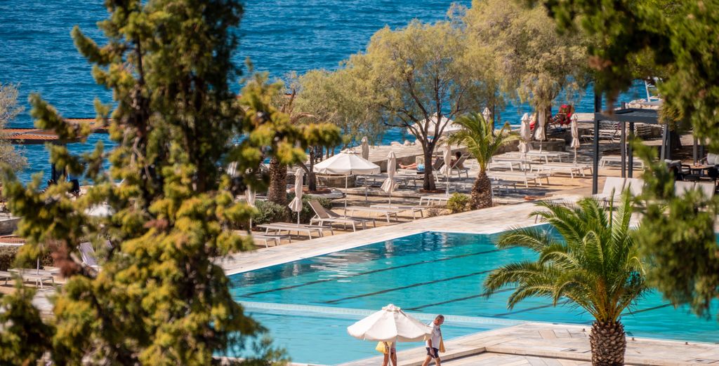 Ramada Loutraki Poséidon Resort 4*