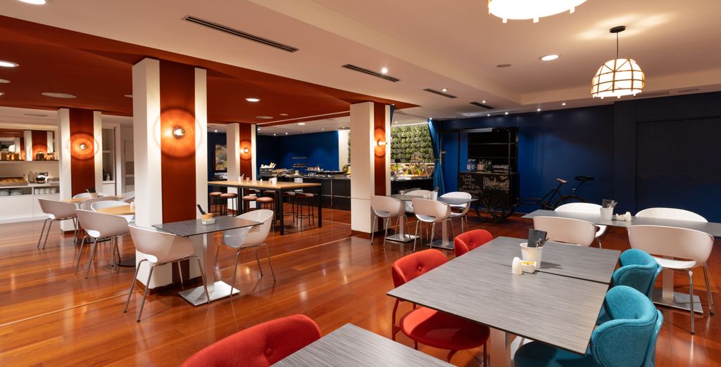 Indigo Barcelona Plaza Espana 4* con possibile estensione al Voco Madrid Retiro 4*