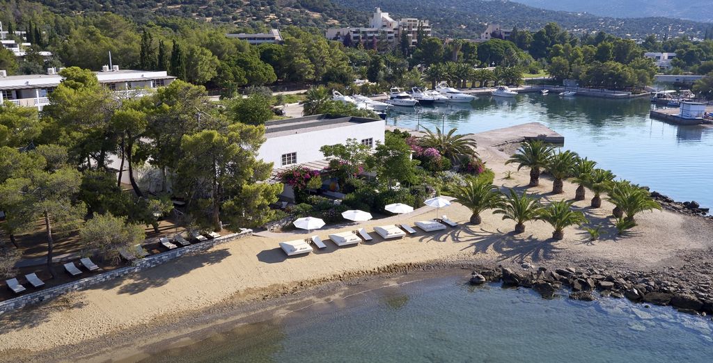 Hydra Beach Resort 5*