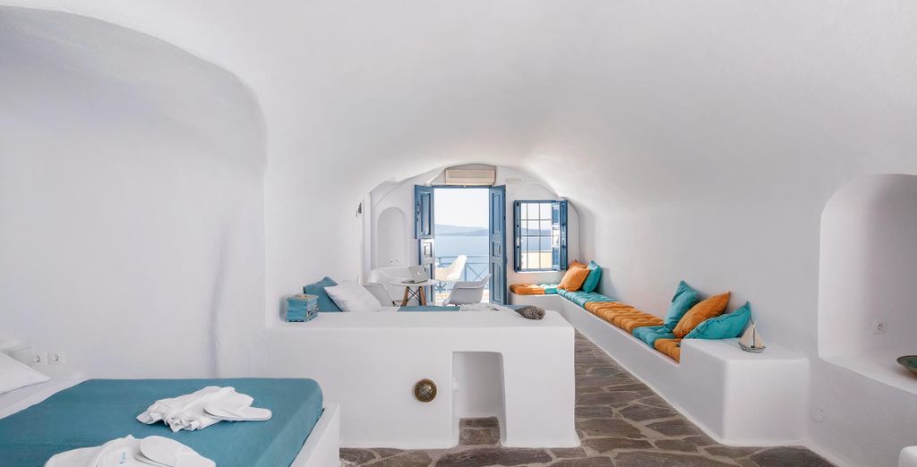 Horizon Aeifos Suites 4*