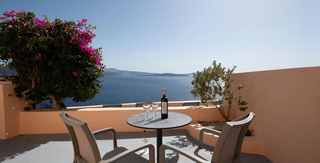 Horizon Aeifos Suites 4*