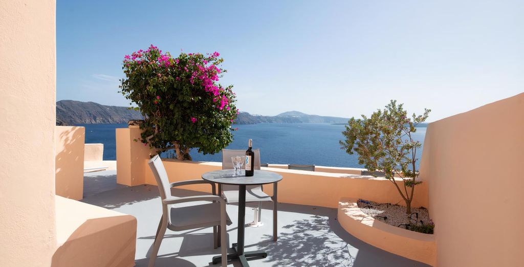 Horizon Aeifos Suites 4*