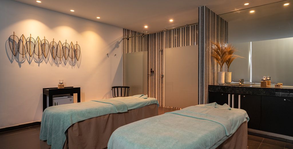 Onirya Marinha Boutique Hotel 5*