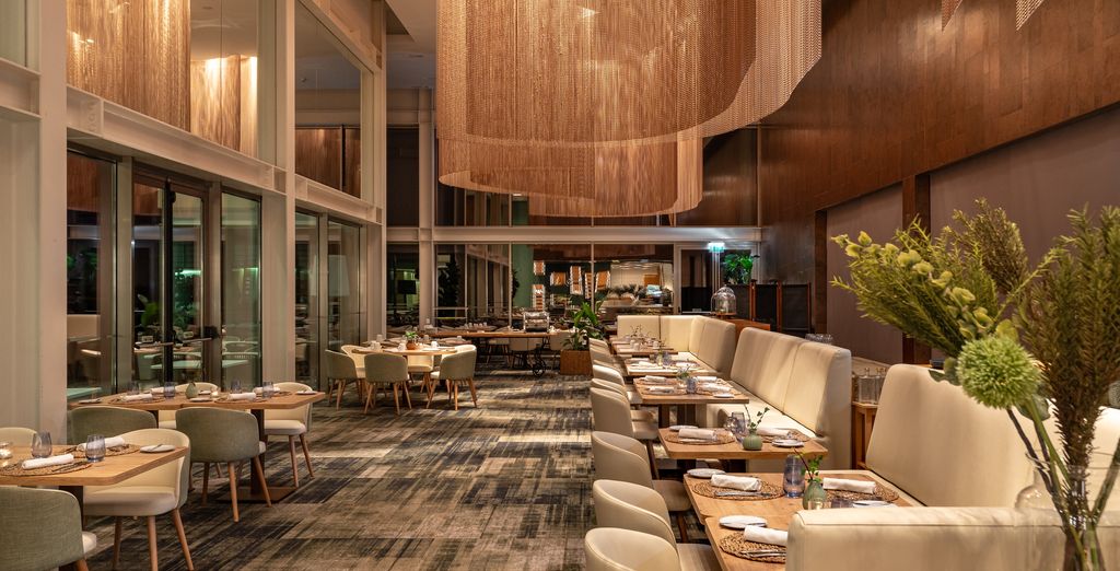 Onirya Marinha Boutique Hotel 5*