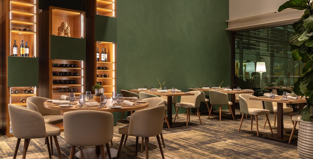Onirya Marinha Boutique Hotel 5*