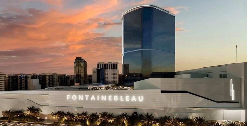 Combinato: Short Stories Hotel e Fontainebleau Las Vegas 4*
