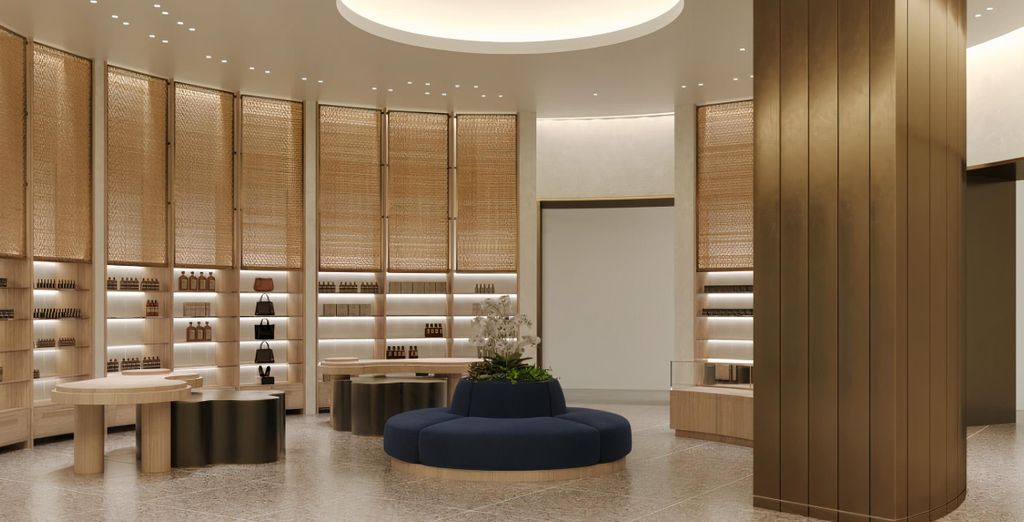 Combinato: Short Stories Hotel e Fontainebleau Las Vegas 4*