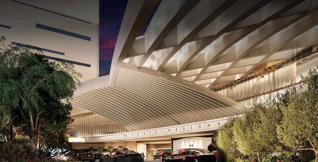 Combinato: Short Stories Hotel e Fontainebleau Las Vegas 4*