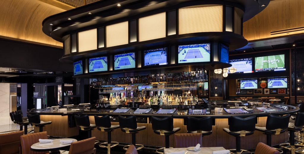 Combinato: Short Stories Hotel e Fontainebleau Las Vegas 4*