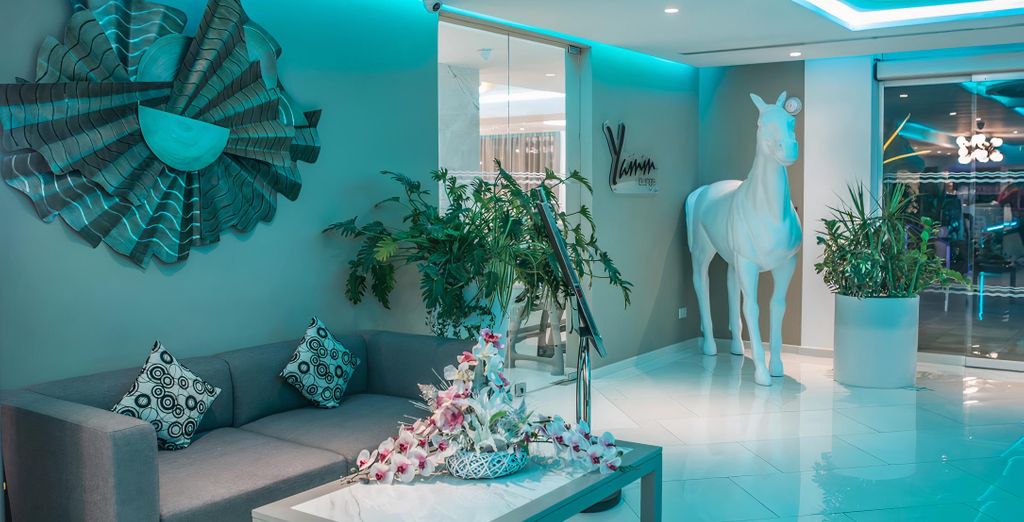 Vassos Nissi Plage Hotel 4*