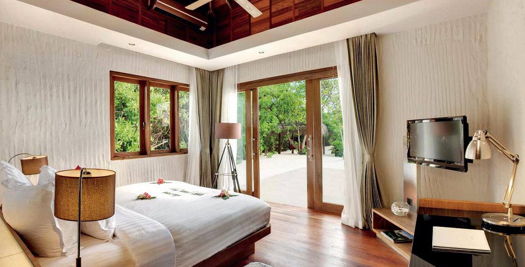 Hideaway Beach Resort & Spa 5*