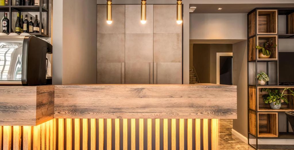 Apollo Boutique Hotel 4*