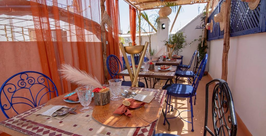 Riad Karim con possibile estensione