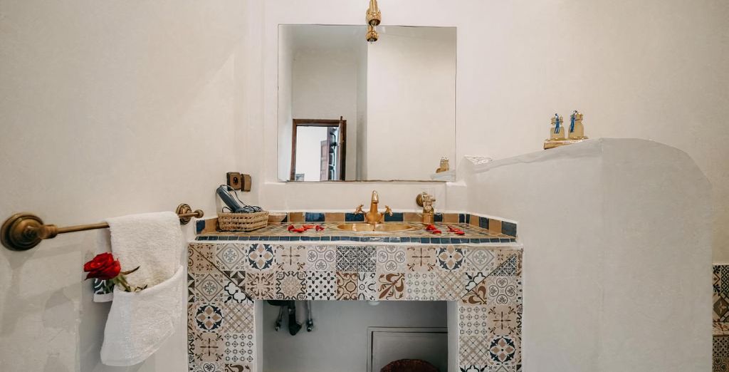 Riad Karim con possibile estensione