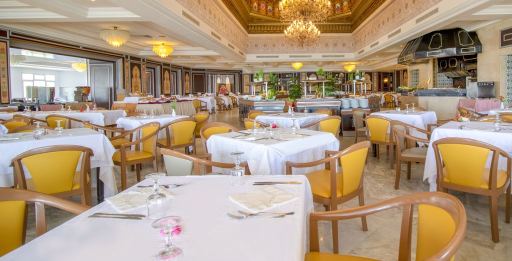 Hotel Sol Azur Beach 4*