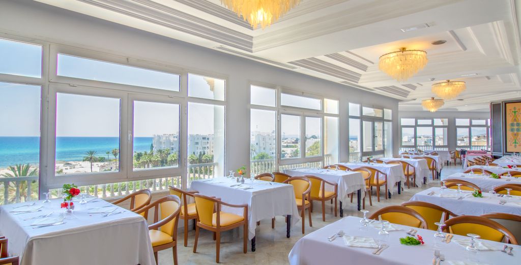 Hotel Sol Azur Beach 4*