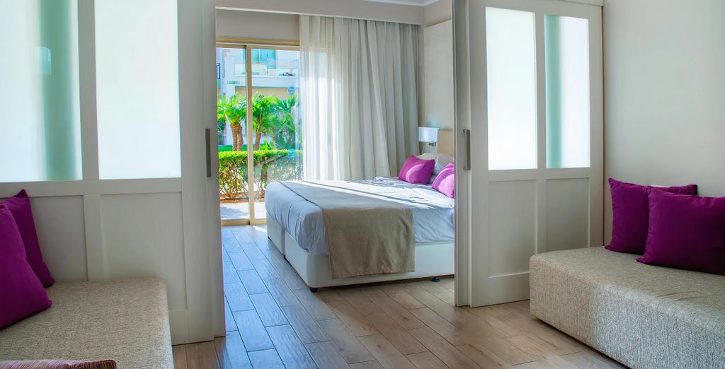 Ramada Hotel & Suites 4* by Wyndham Ayia Napa