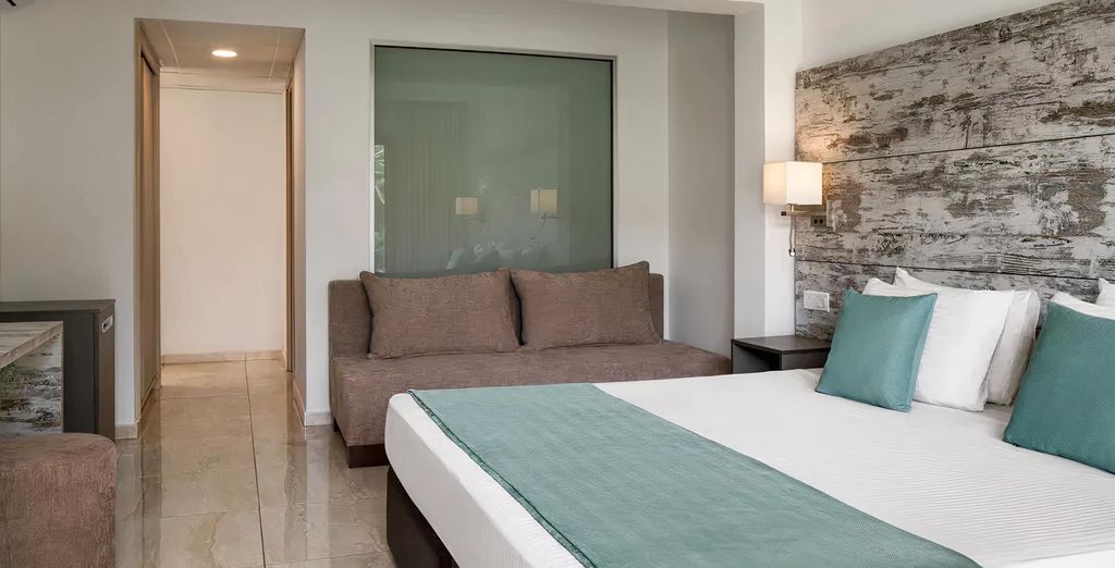 Ramada Hotel & Suites 4* by Wyndham Ayia Napa