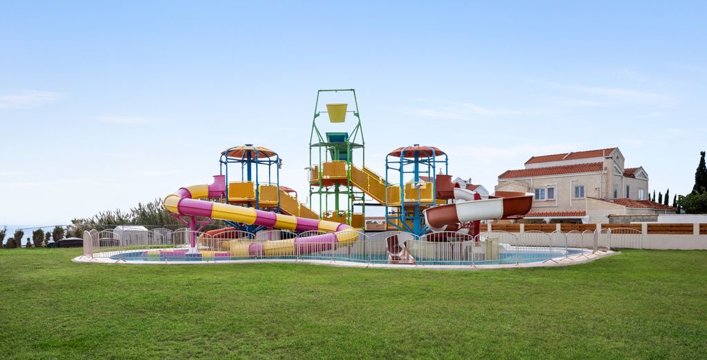 Ramada Hotel & Suites 4* by Wyndham Ayia Napa