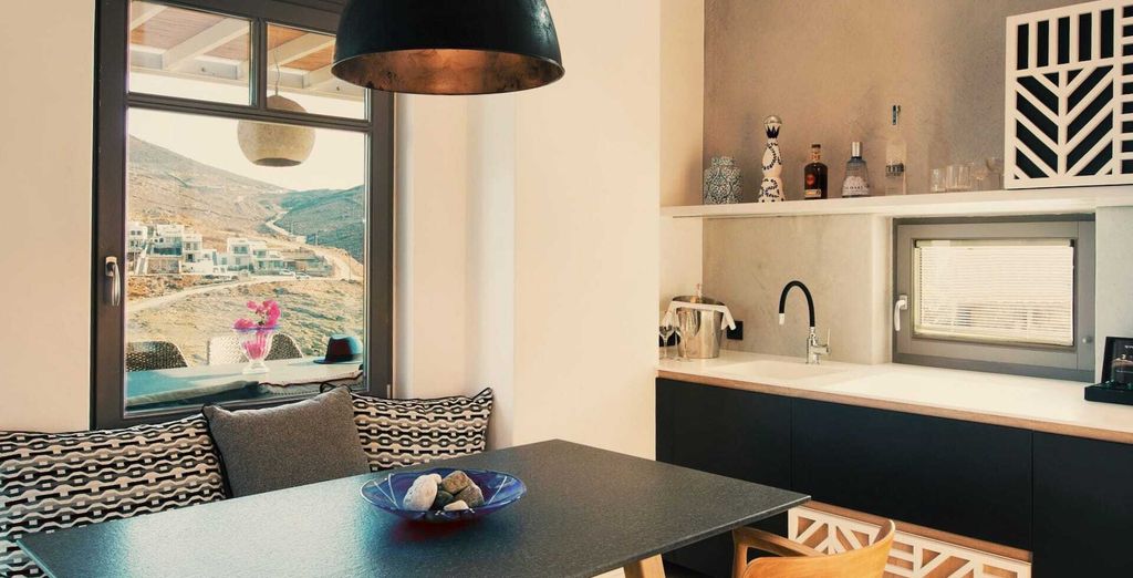Semeli Coast Mykonos 5*, Curio Collection by Hilton