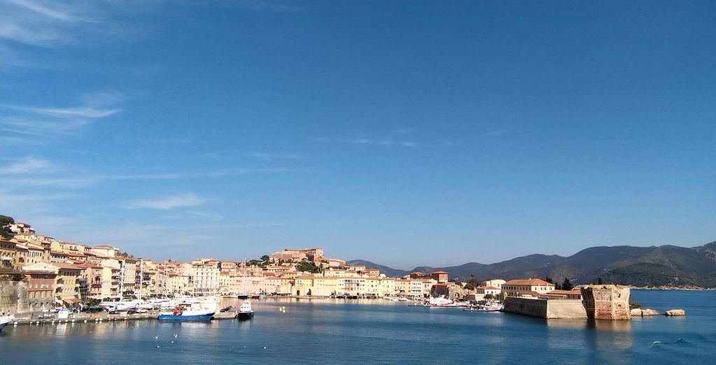 Crociera tra le isole dell'Arcipelago Toscano