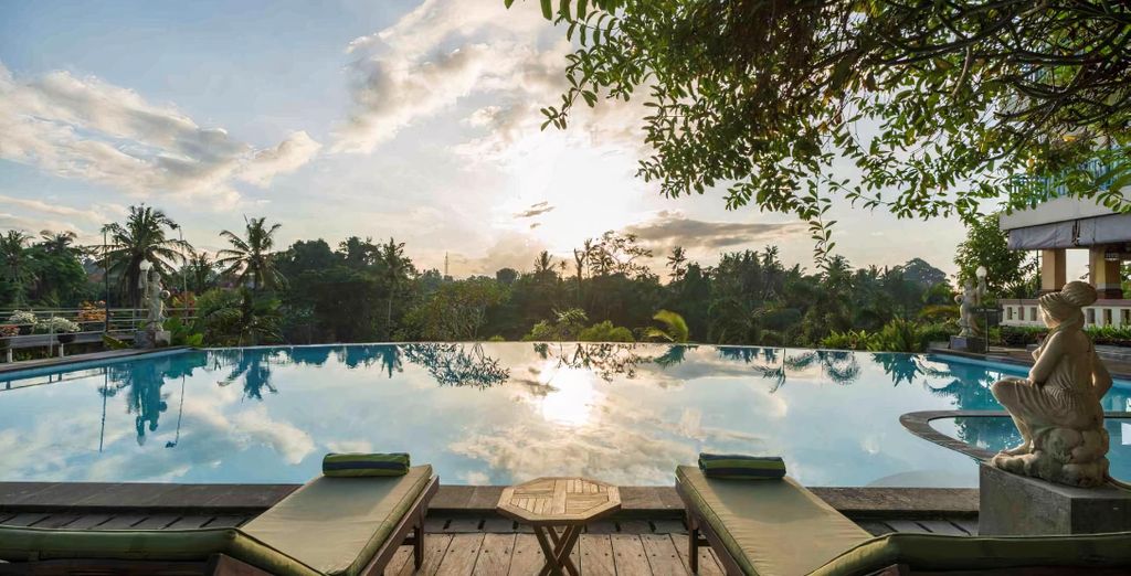 Combinato: Royal Casa Ganesha Ubud 4*, PinkCoco Gili Trawangan - Adults Only e Hotel Nikko Bali Benoa Beach 5*