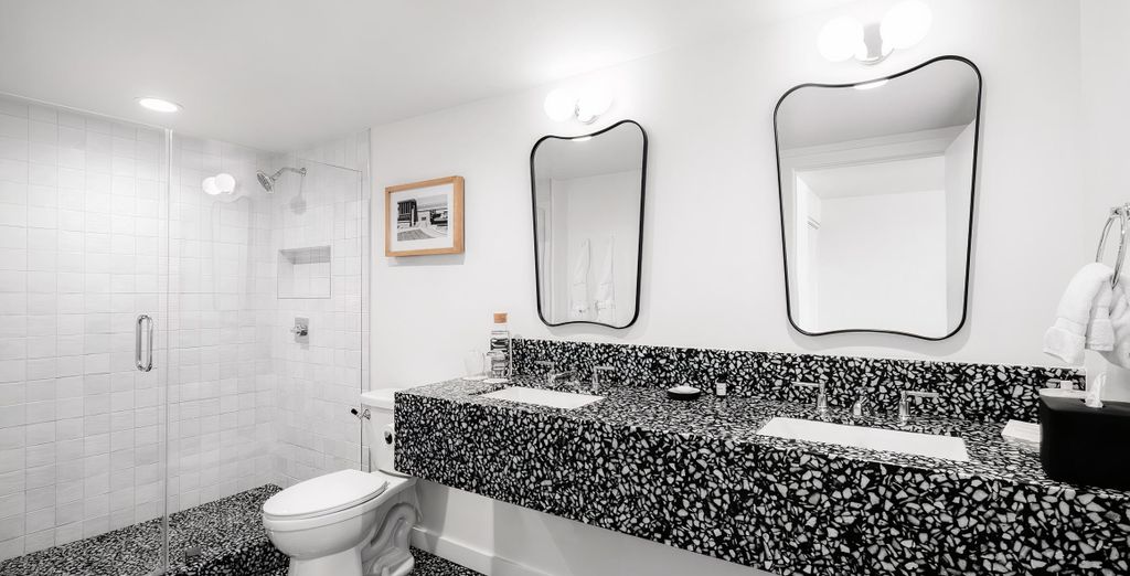 Combinato: Short Stories Hotel e Fontainebleau Las Vegas 4*