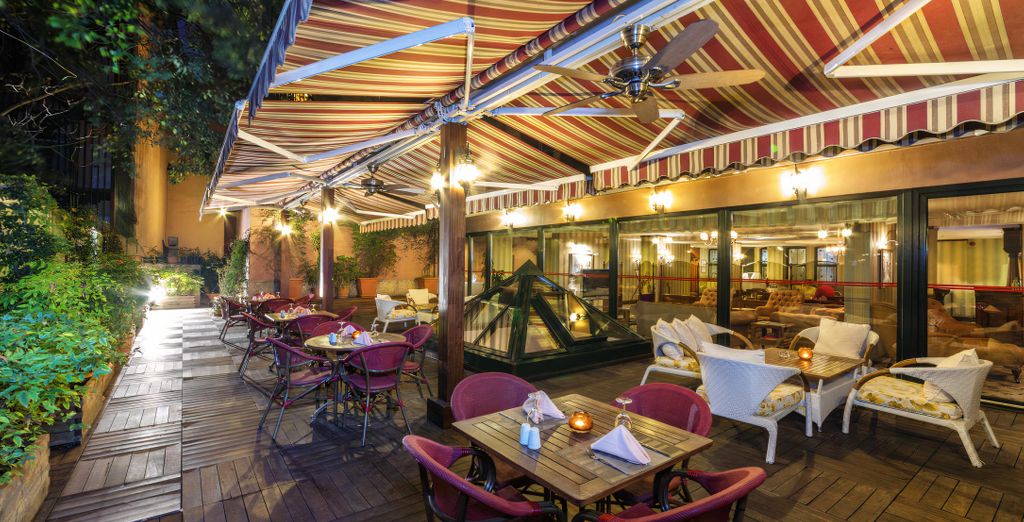 Combinato: Grand Yavuz 4* e Richmond Ephesus 5*