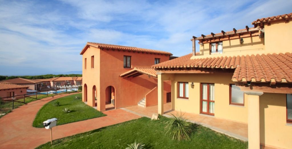 Residence Vignola Mare 4*