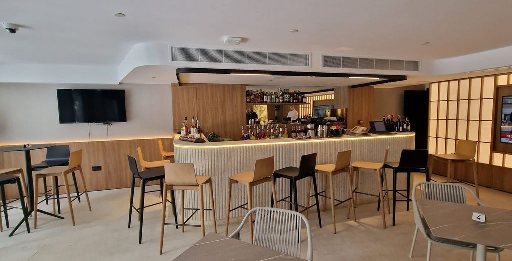 Noru Hotel 4*    