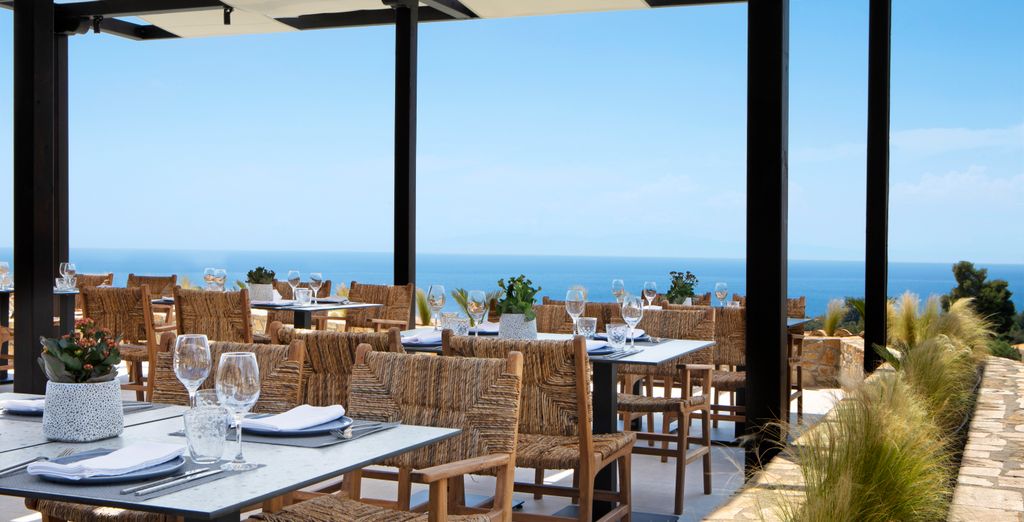 Ajul Luxury Hotel & Spa Resort 5*